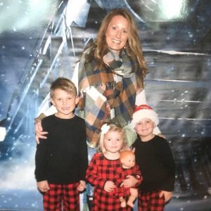 Meet your Posher, Lacy